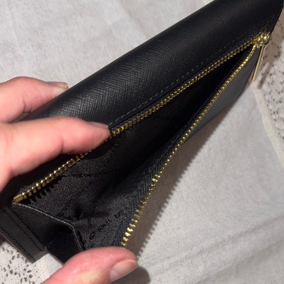 Michael Kors Black Wallet - Picture 7 of 7